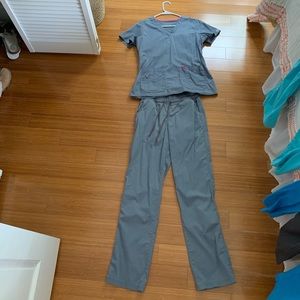 Med couture scrub set- steel/cotton candy